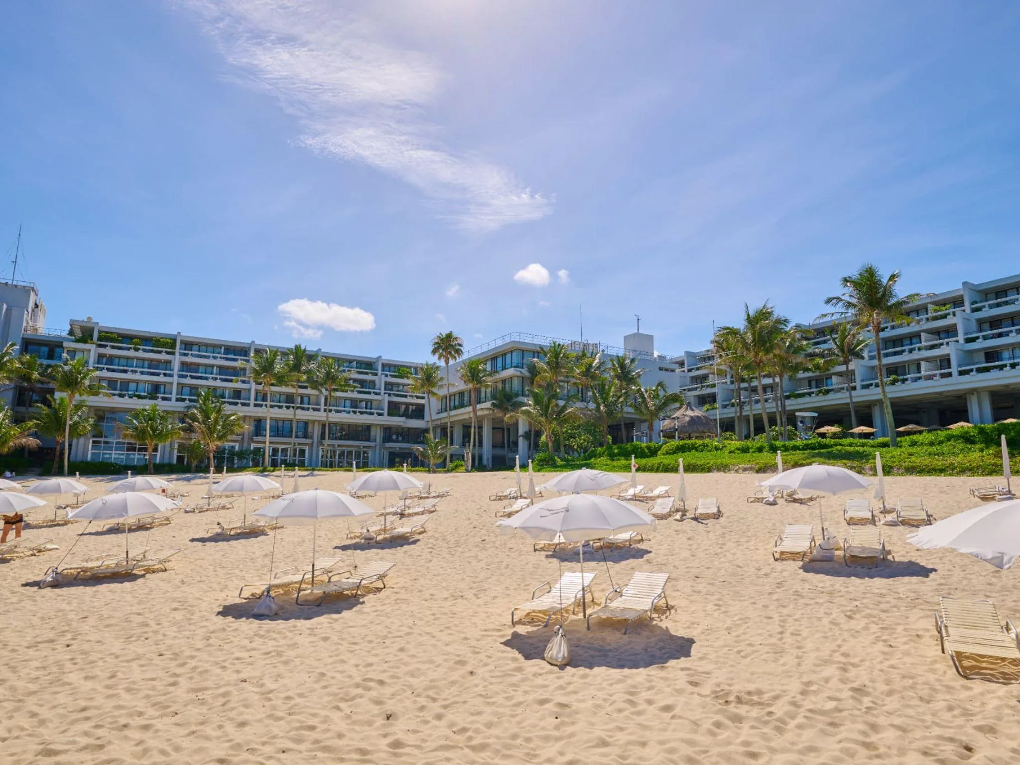 Palace In Moon Beach