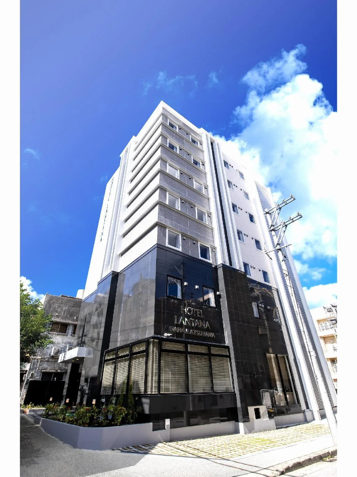 那霸松山蘭塔納飯店
