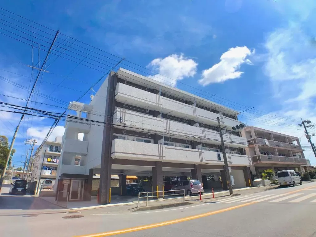 空手會館前盧安娜萊旅館