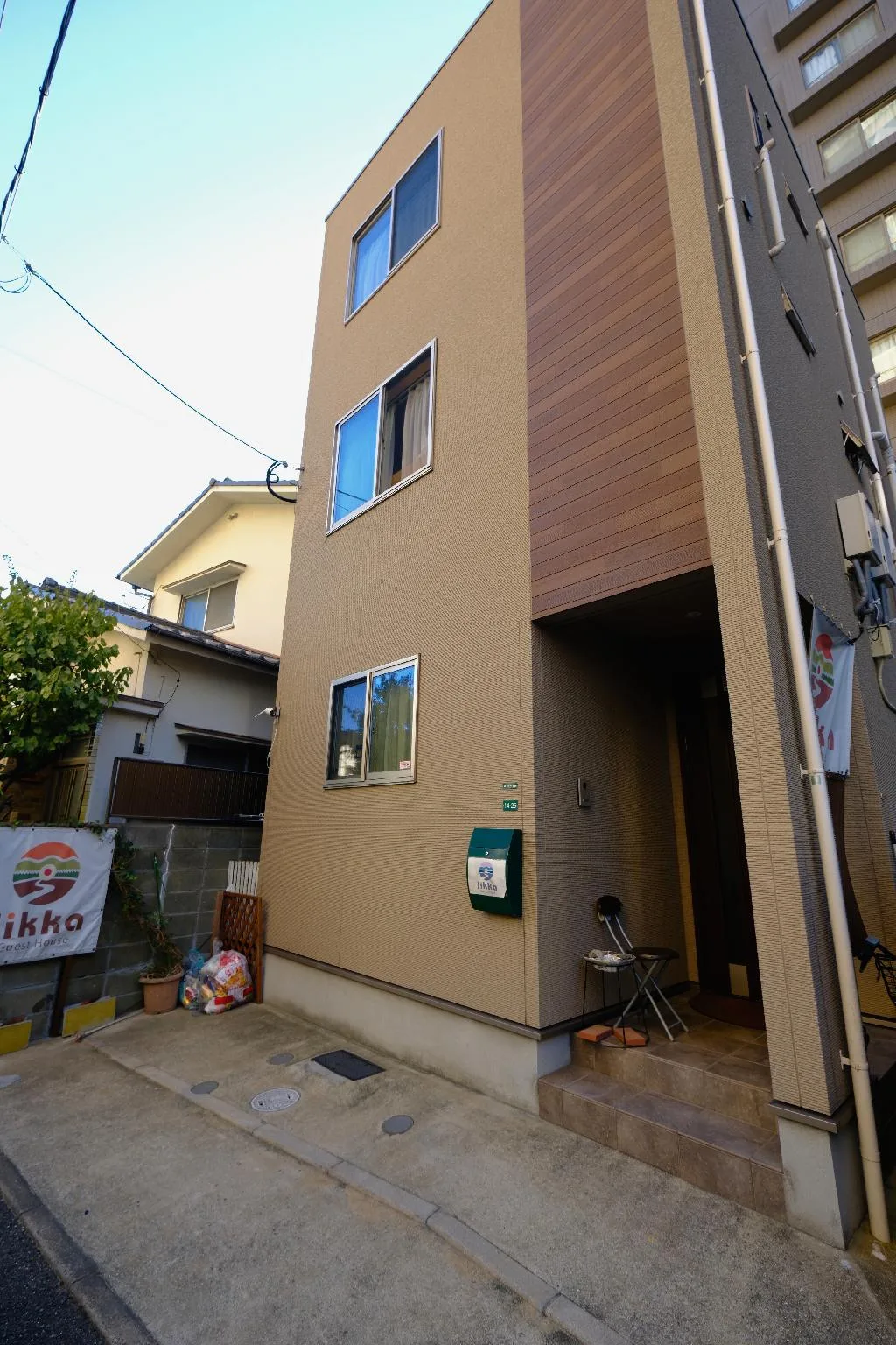福岡客棧吉卡