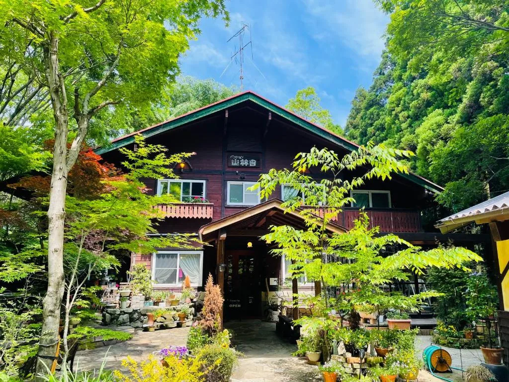 山林舍旅館