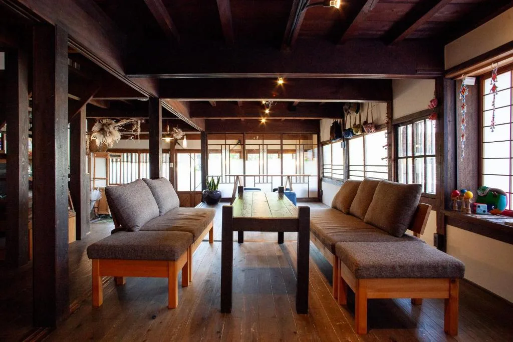 Guest House Maru