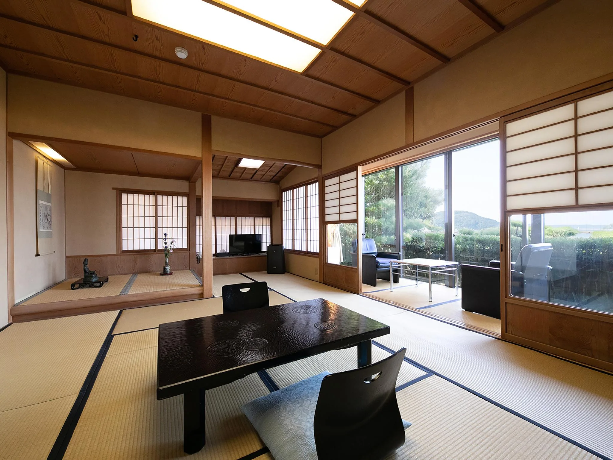 日式客房 - 有10張榻榻米 (Japanese Style Room with 10 Tatami)