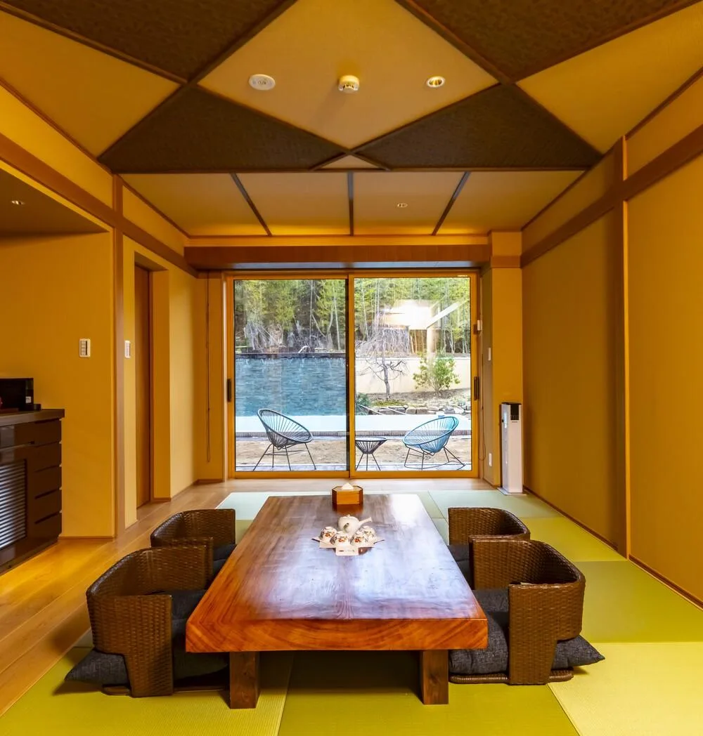 豪宅客房 (Maisonette Room)