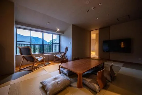 套房(本館) - 有溫泉/禁菸 (Suite with Onsen in Main Building - Shisui, Non-Smoking)
