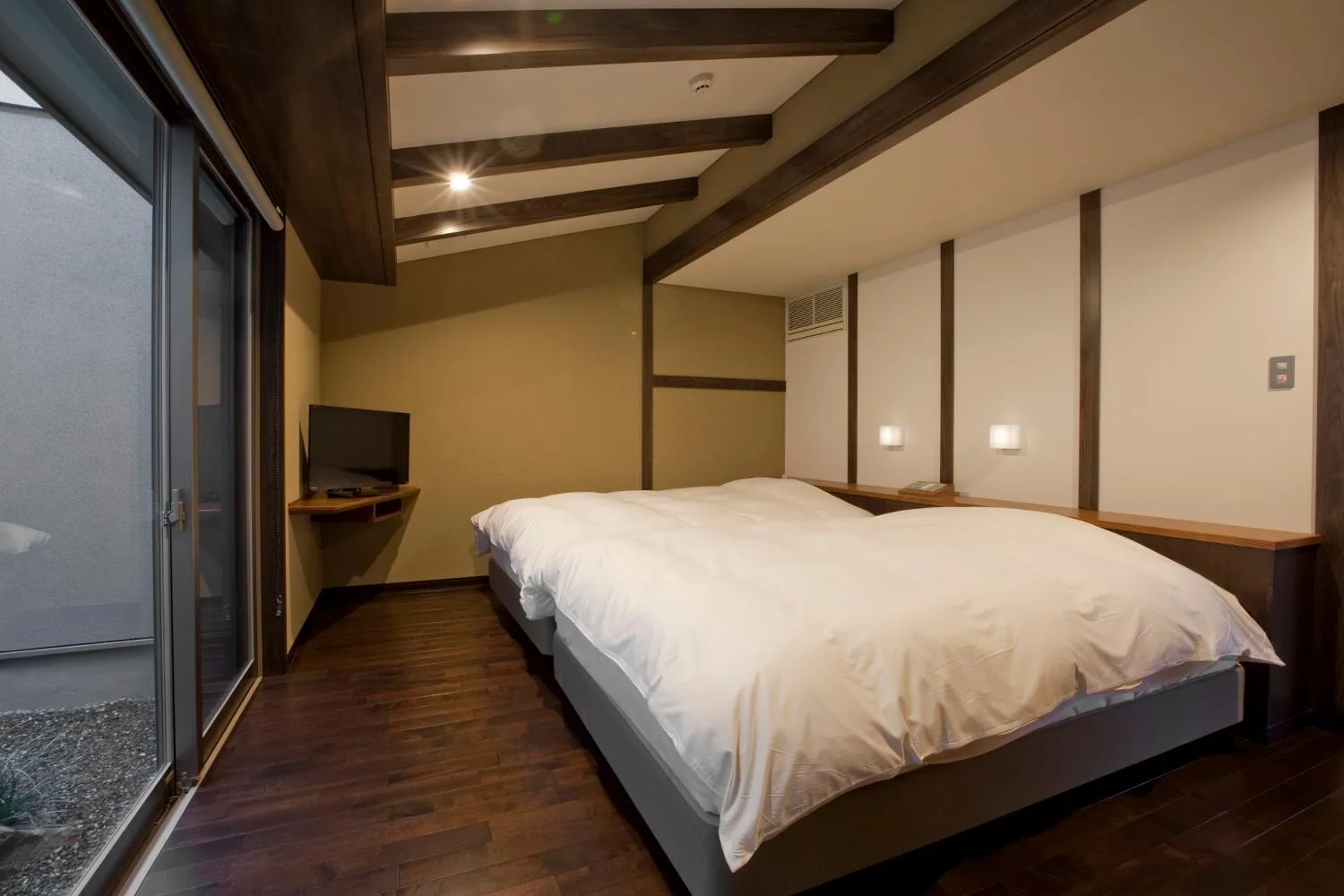公園側小型套房PV型(4張床) (Parkside Junior Suite with 4 Beds Type PV)