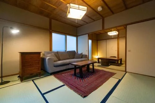 日式客房 - 有露天浴池 (Japanese Room with Open-Air Bath)