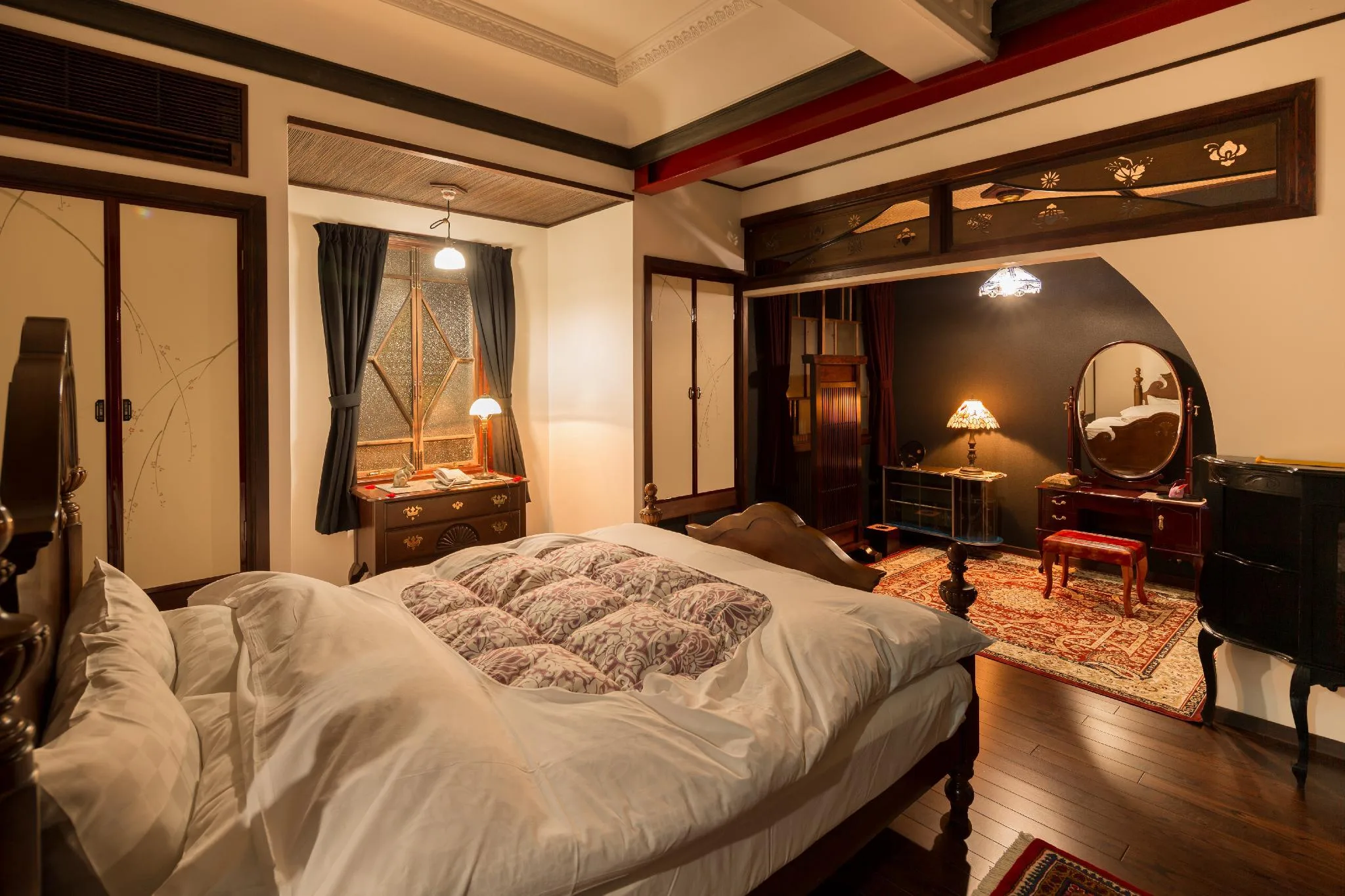 樓中樓套房 (Suite Maisonette)