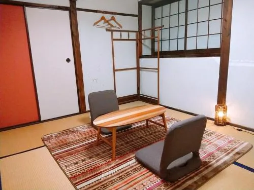 家庭房 (Family Room)