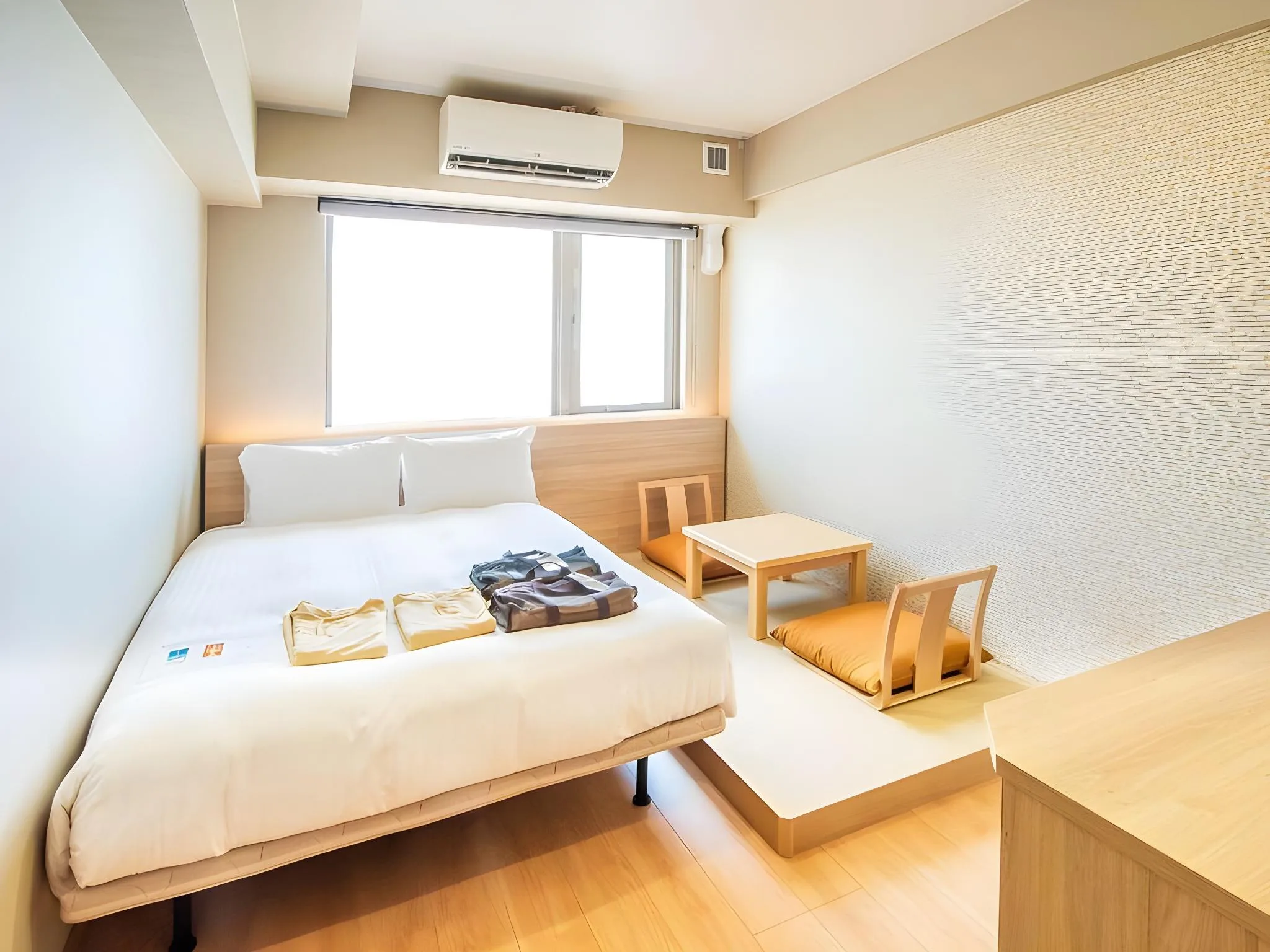 和洋式雙人房 (Japanese-Western Style Double Room)
