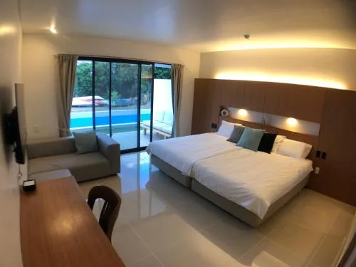泳池景雙床房 (Twin Room with Pool View)