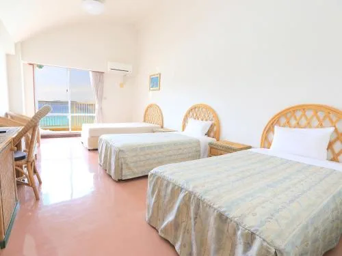海景高級三人房 (Superior Triple Room with Sea View)