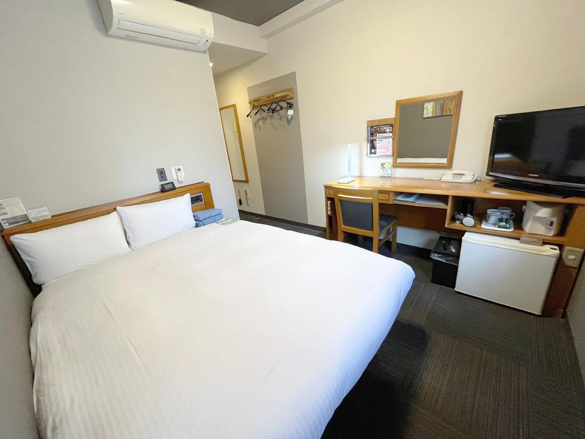 小型雙人房 - 禁菸 (Semi Double Room - Non-Smoking)
