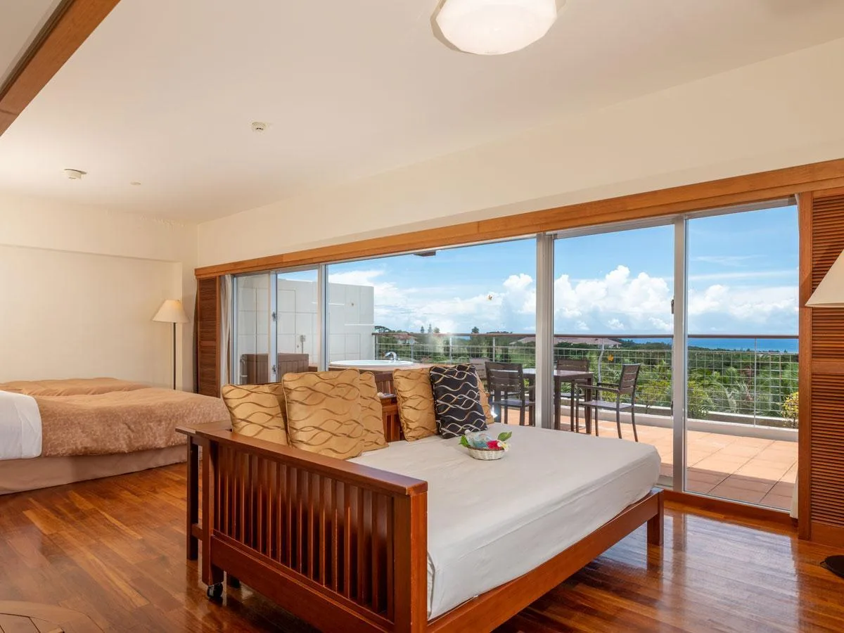 豪華家庭房 (Deluxe Family Room)