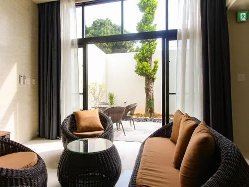 別墅 (Villa Room)