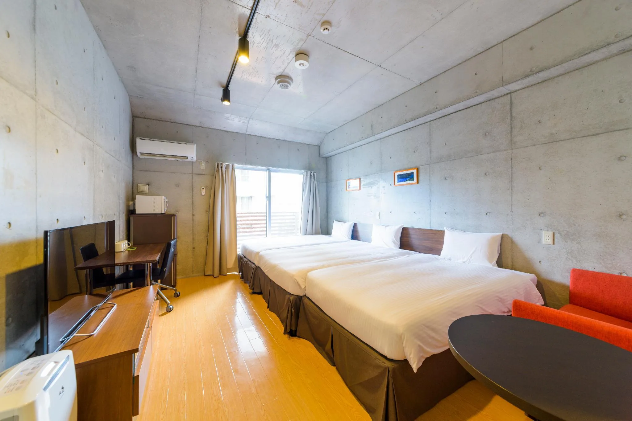豪華房(兩床) - 可住3人/禁菸 (Deluxe Twin Room for 3 People - Non-Smoking)