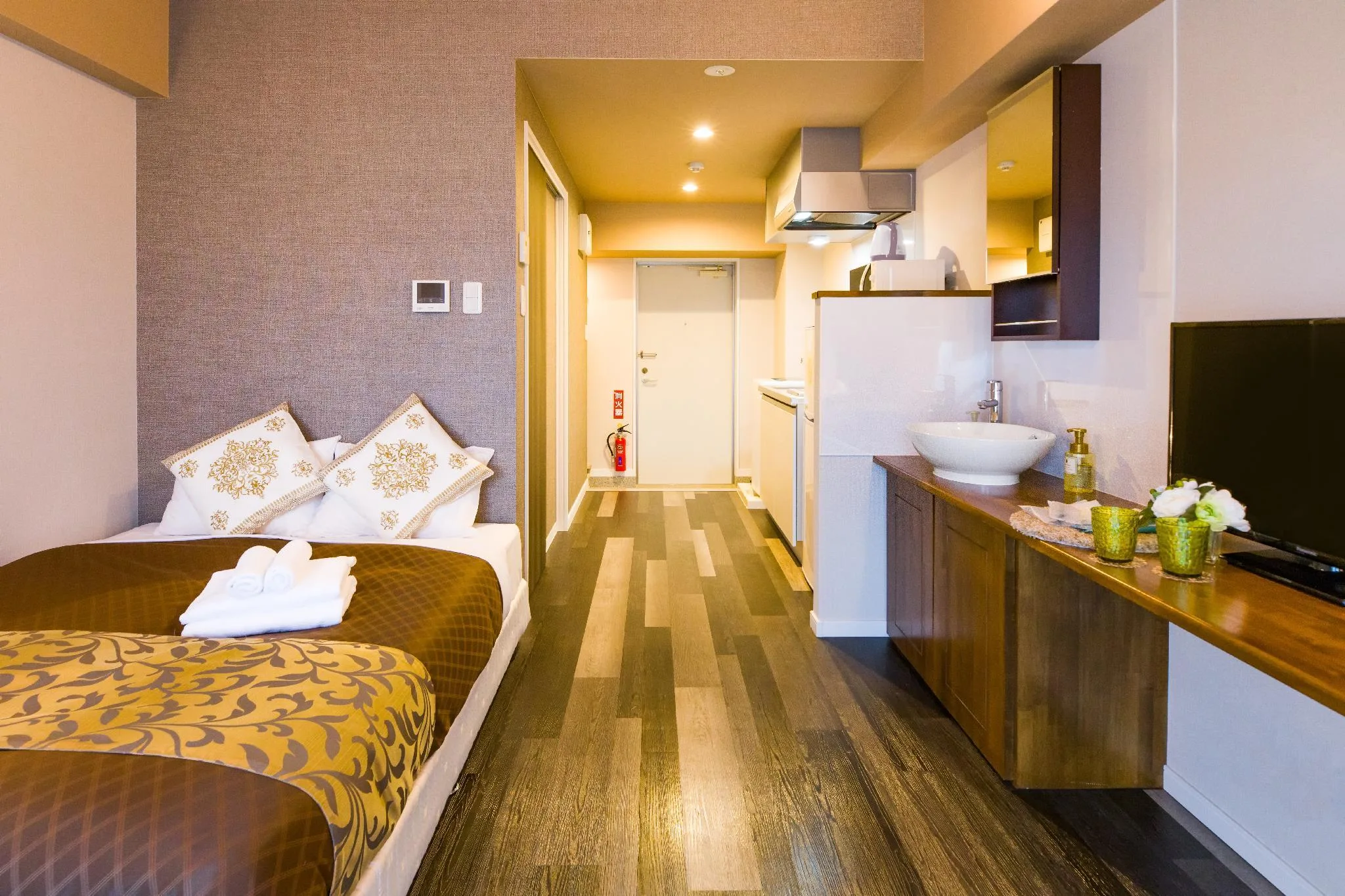 雙人房 (Double Room)