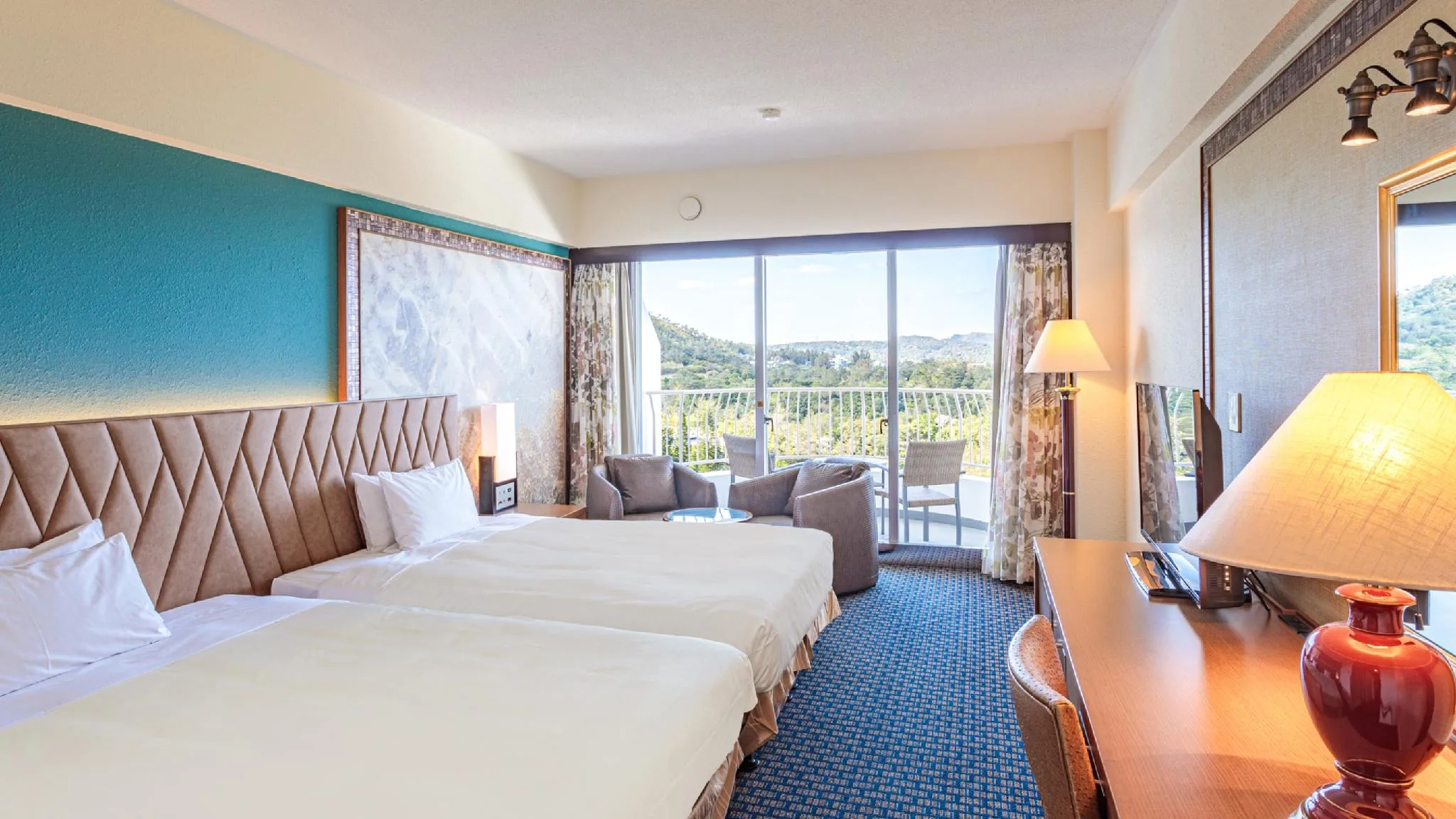 頂樓部分海景尊貴雙床房 (Partial Ocean View Premier Twin Room on Top Floor)