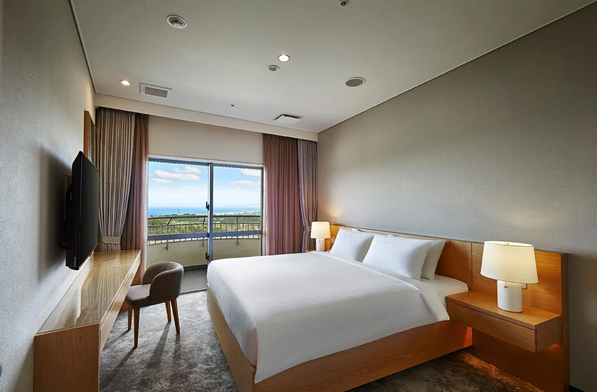 Japanese Family Suite King