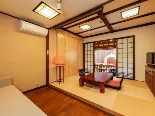 小型套房－附桑拿浴 (Junior Suite with Sauna)
