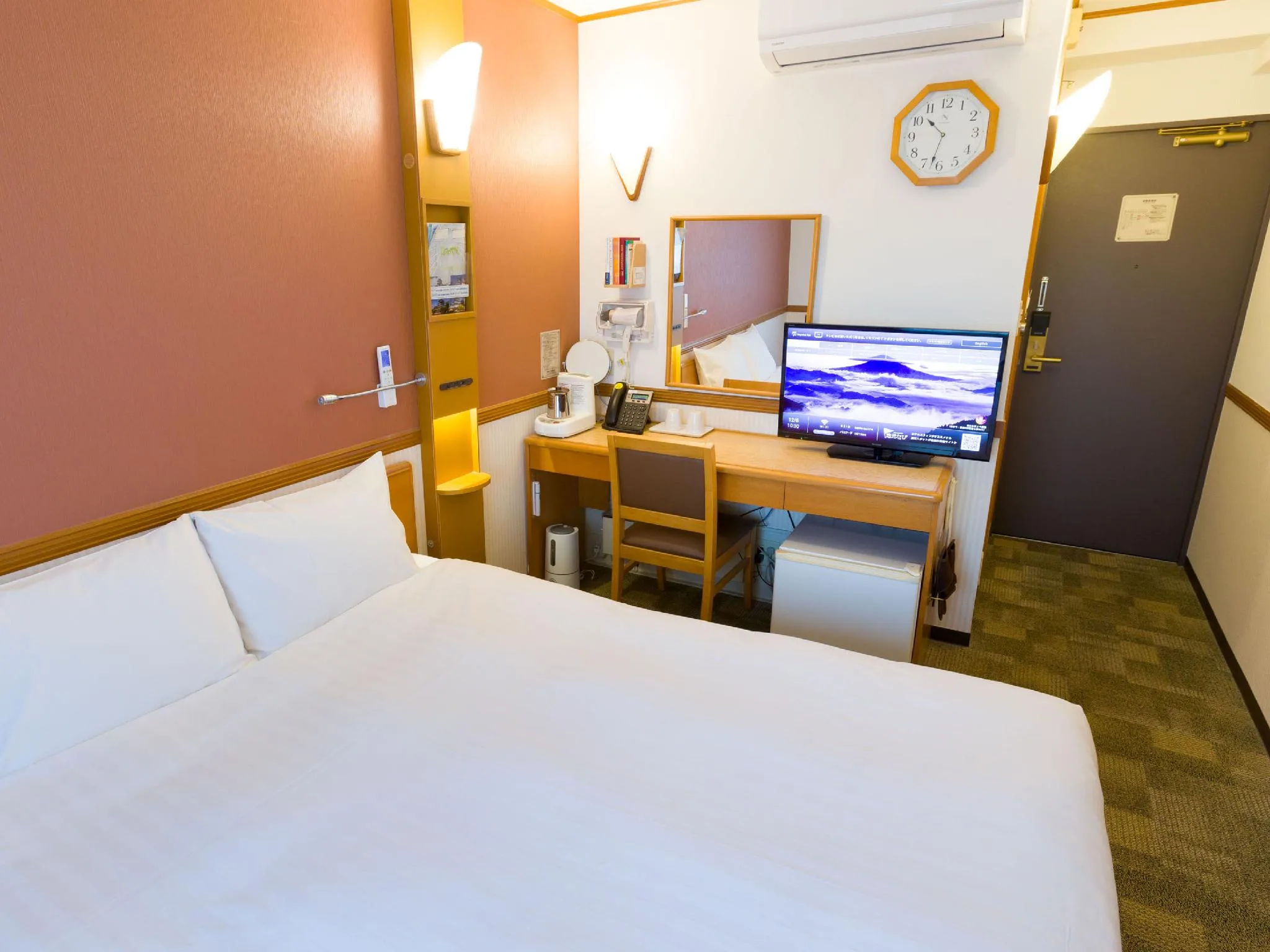 雙人房 - 禁菸 (Double Room - Non-Smoking)