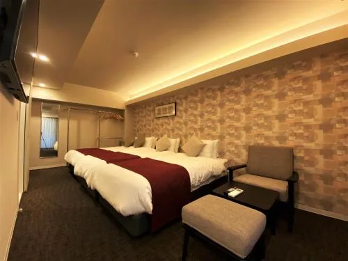 家庭套房 (Family Suite)