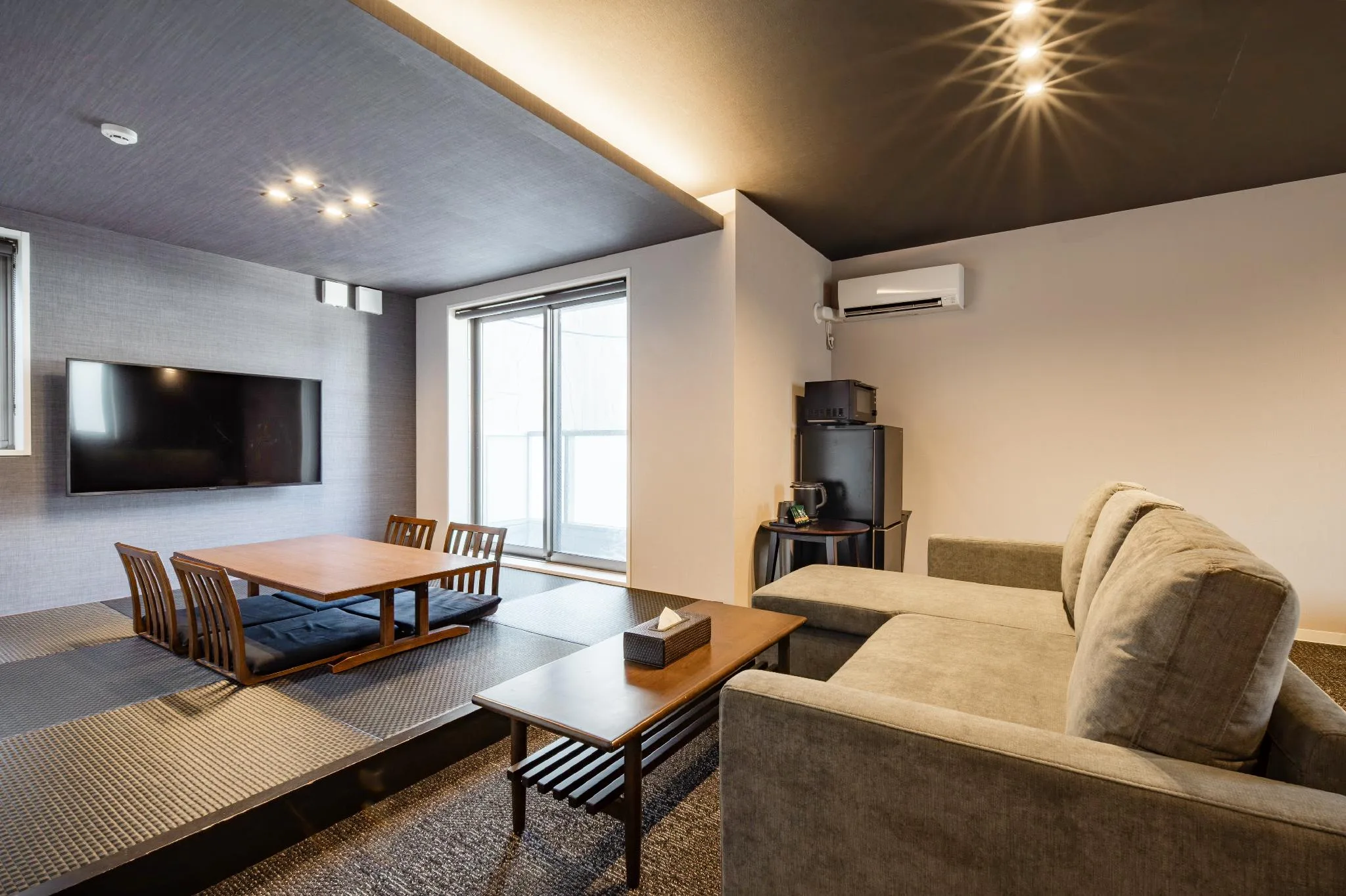 豪華房(兩床) - 有沙發/禁菸 (Deluxe Twin Room with Sofa - Non-Smoking)