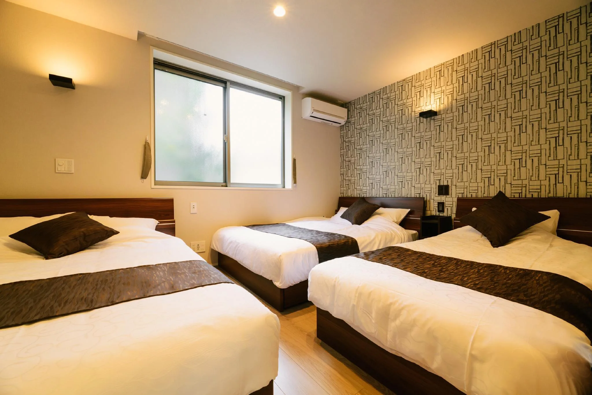 家庭套房 (Family Suite)