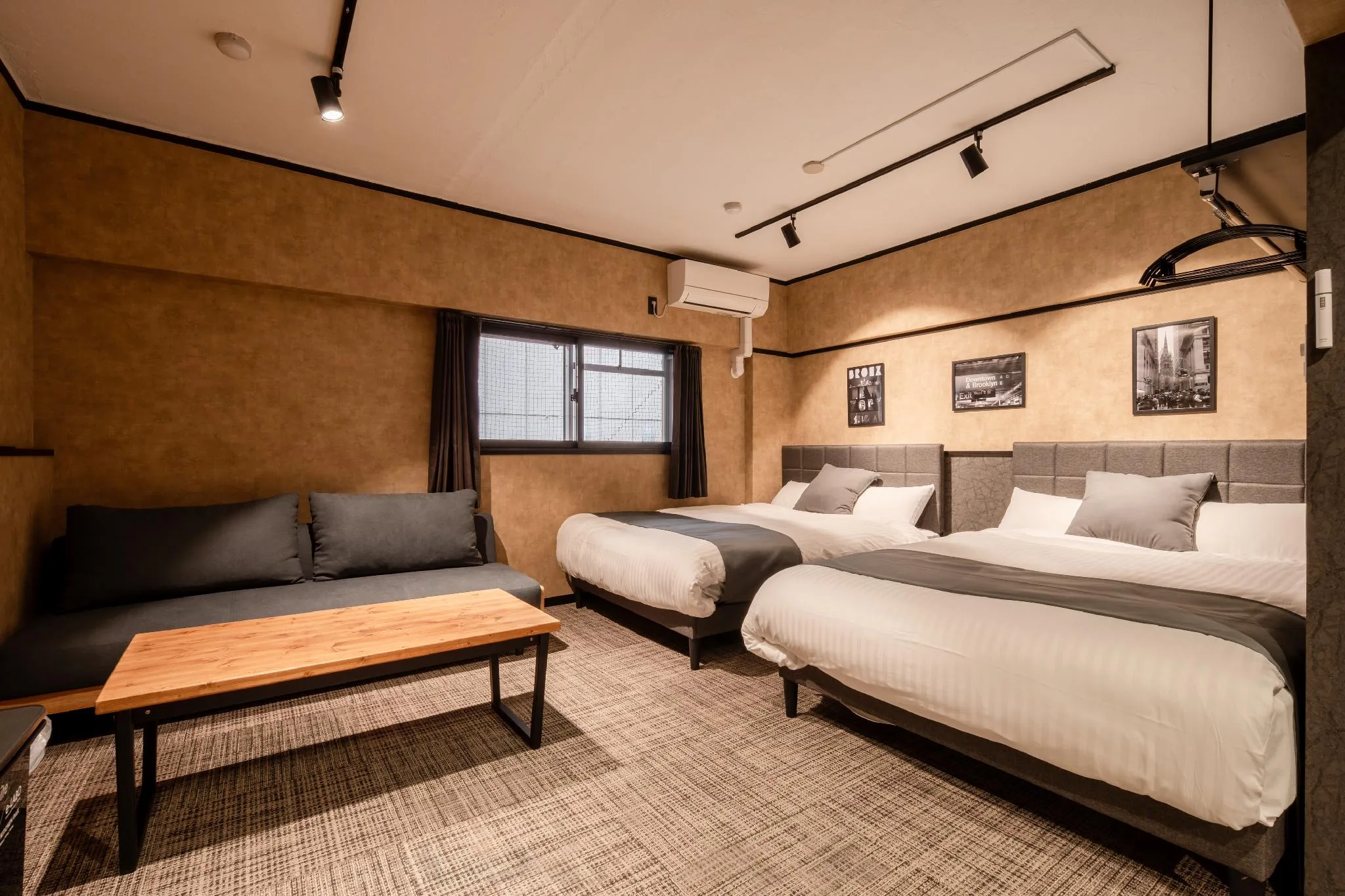 豪華房 (兩床+1張加床) - 禁菸 (Deluxe Twin and 1 Extra Bed - Non-Smoking)