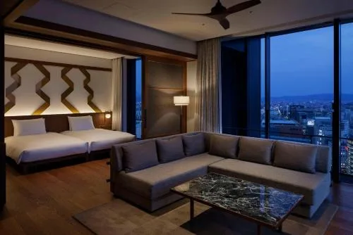 市景套房 (Suite with City View)