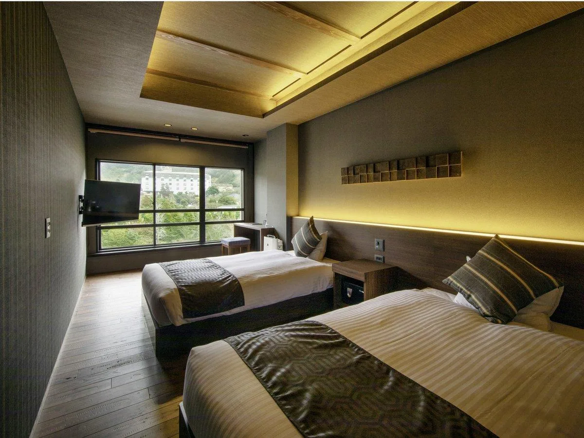 高級房(兩床) - 有獨立客廳 (Superior Twin Room with Separate Living Room)