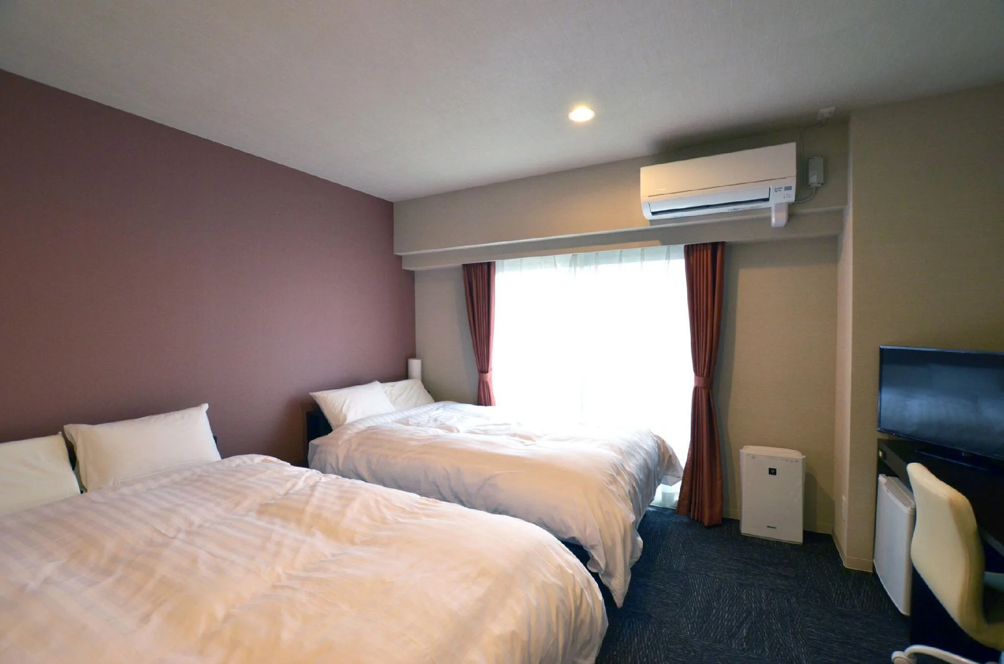 禁煙雙床間 (Twin Room Non-Smoking)