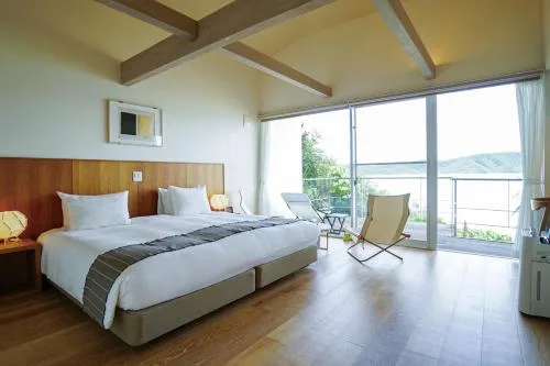 海景豪華雙人/雙床房 (Deluxe Double or Twin Room with Ocean View)