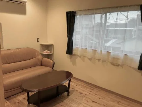 經濟房(兩床) (Economy Twin Room)